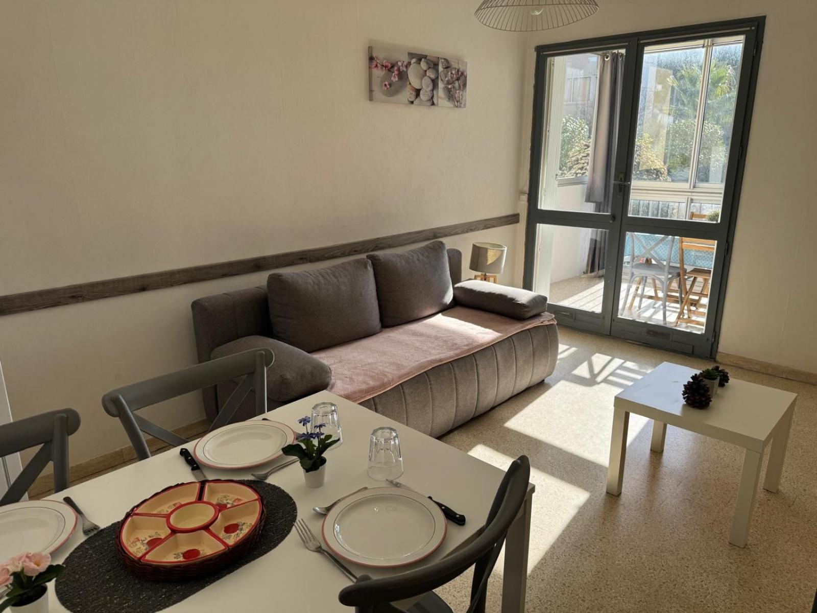 Sol-Y-Days Goelette, Agreable Appartement En Rdc Avec Parking, Proche Du Centre-Ville Et De La Plage Le Grau-du-Roi Luaran gambar
