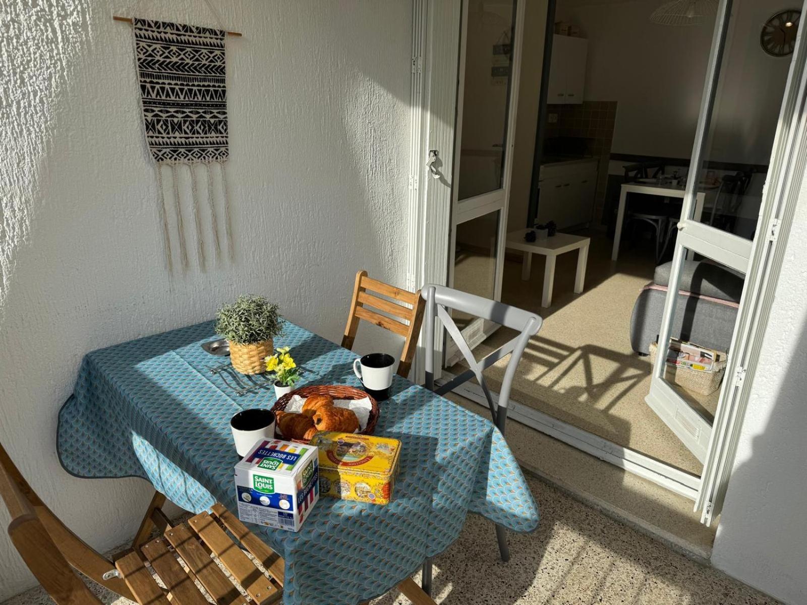 Sol-Y-Days Goelette, Agreable Appartement En Rdc Avec Parking, Proche Du Centre-Ville Et De La Plage Le Grau-du-Roi Luaran gambar